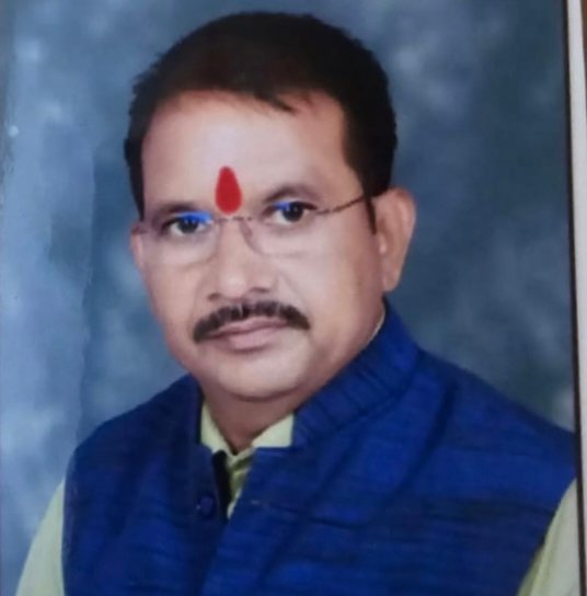 लक्ष्मीकांत निर्णेजक संभागीय अध्यक्ष